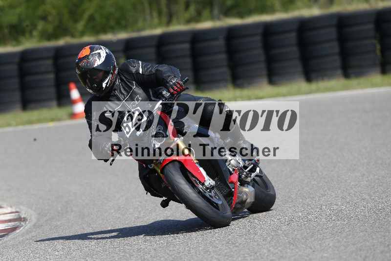 /44 09.08.2025 Plüss Moto Sport ADR/Einsteiger/523